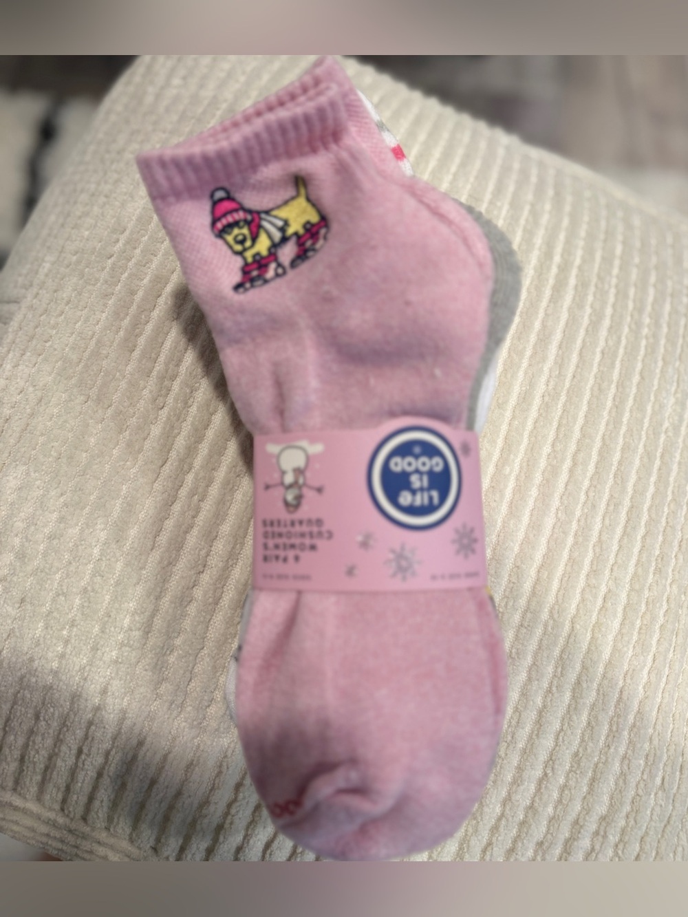 Life Is Good Women’s 6 Pack Cushioned Quarter Socks Pink Winter Snowman NWT